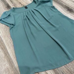 SHEIN Green Puff Sleeve Pleated Blouse